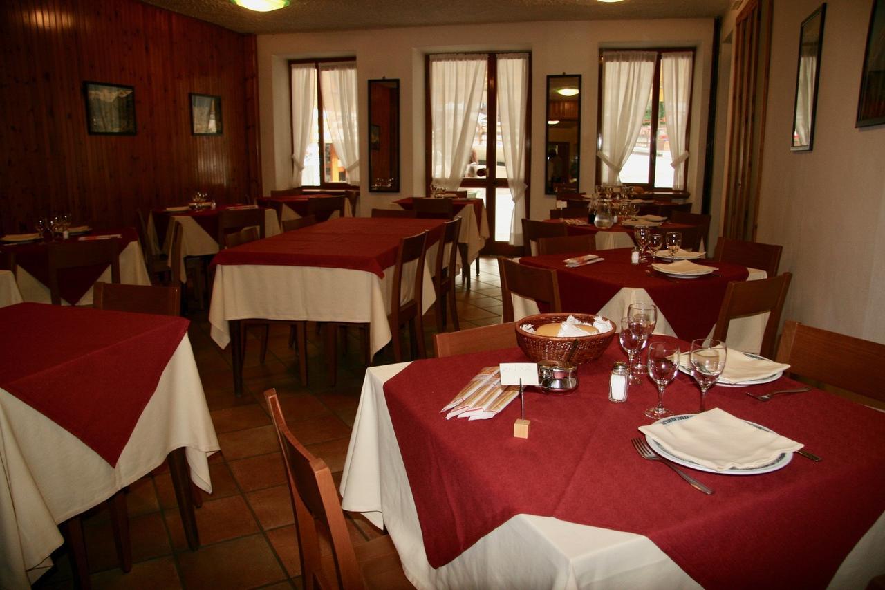 Albergo Club Alpino Crissolo Eksteriør bilde